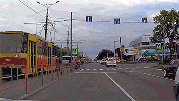 러시아식 무단횡단.gif