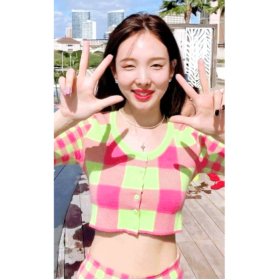 트와이스 나연9.gif