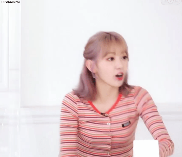 1600136040 (1).gif