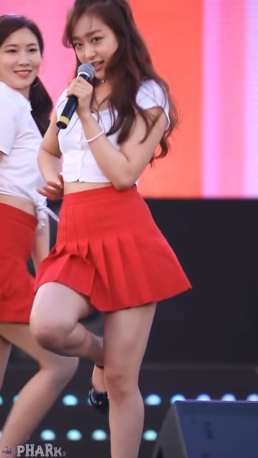 플레이백 하영 A라인 스커트 엉밑살.png