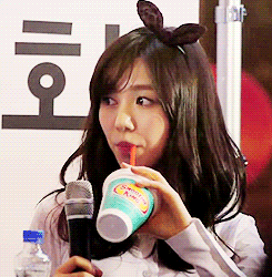 tumblr_mzvtd9s6HW1saxzz7o2_250.gif