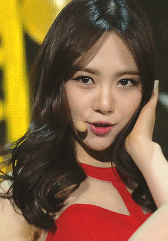 tumblr_mzxpx56c2k1r85bico2_250.gif
