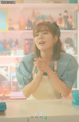Honeycam 16351.gif