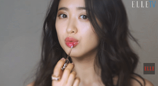 김민정 미모력2.gif