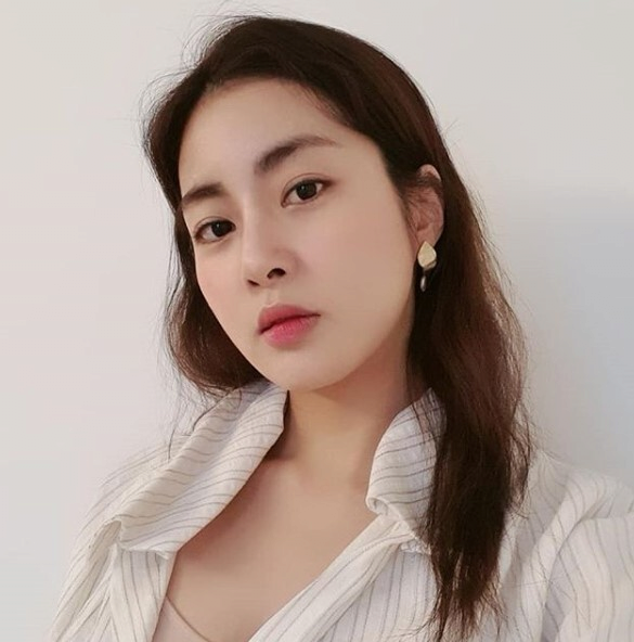    배우 강소라