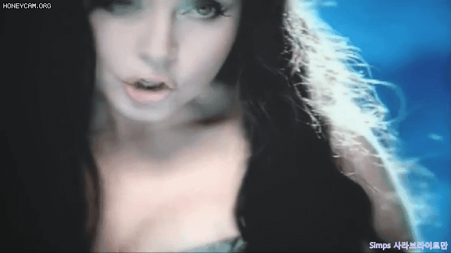 Sarah Brightman - Scarborough Fair (Video) (480p)_9.gif