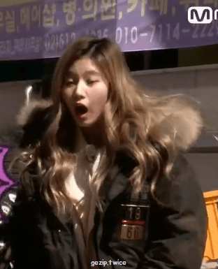 990219716_xQP2RXwW_bdec3bdc12343dbf74e6f52397fcd46b9dca4298.gif