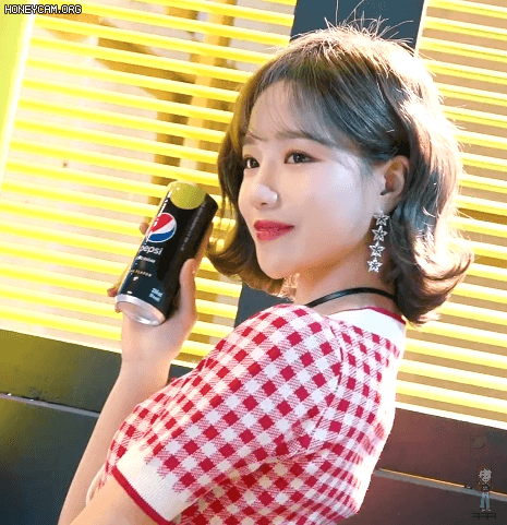 990219716_K8GrnIPl_8353036920eb4754864f6735ad7d9e6cf7fee054.gif