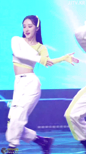990219716_wx5H3orf_9a4c7a578b734e97ce9925727b29b0c55c80d8d8.gif