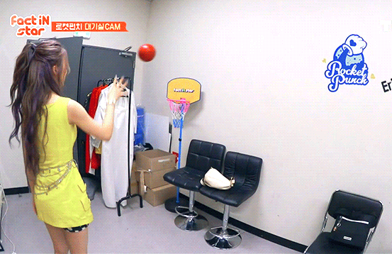 3554575589_bt14snZi_b1be7a0df3a0638fc422d36d092bd44c5650751c.gif