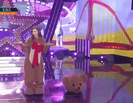 3554575589_OZV05PLy_41cb3a4691ef38c4476bbbe13cb82bf31196dccb.gif