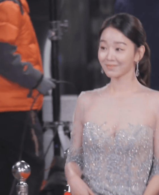 2108963352_nTVPt0pv_75f8dcd4ba646d9925ae87085fa0e52c51d064d7.gif