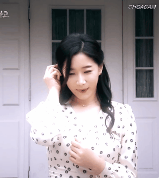 990219716_ncjMCA1L_6d6b58f4b14d85710921a4699130c553e35b3ba3.gif