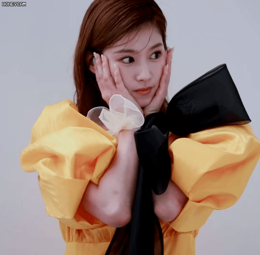 990219716_5UgM7ajd_d675811644575ed941aebb570bf202fe20652c05.gif