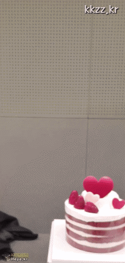 2890211692_Cqde2oBJ_0154dd767bd8c275753b876e0717f2c3b949e5ea.gif
