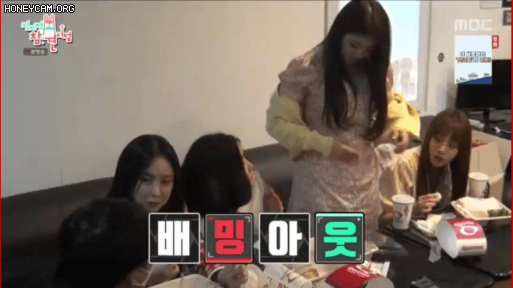 61419e76557e05956ac2f209a0cdaba7_1618992094_0331.gif