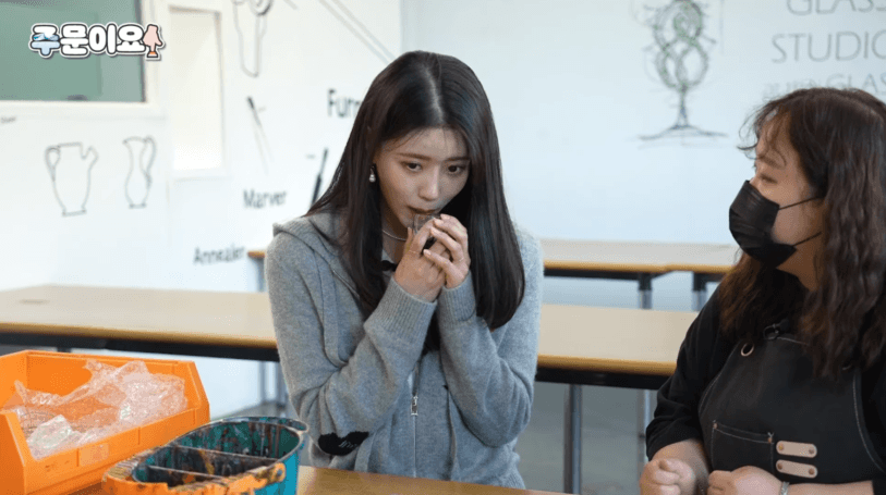 73084c0abef425f34ab98d85a2f129c7_1621322355_7046.gif