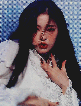 0e1c351ece68a917b728da83524120e2_1622625604_014.GIF
