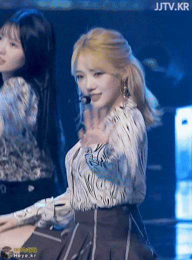 100ee2a3ff9273b11db04ca09972f98b_1622683132_011.gif