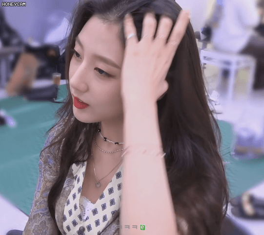 047debd3ea123c1e899b68c1ea020a3a_1623770965_7926.gif