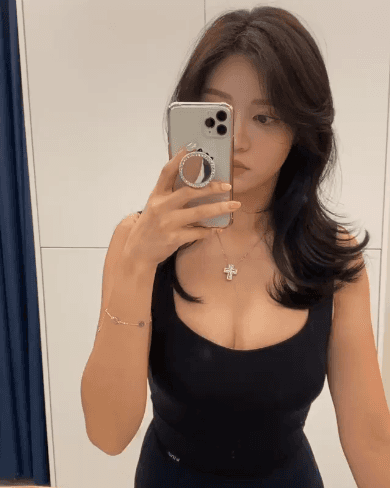 009ad1371601ac81c6cb144583a336b8_1624011808_7617.gif