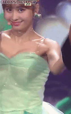 ee57ad8a73251e02aa38ee52d9af416a_1624084805_4672.gif