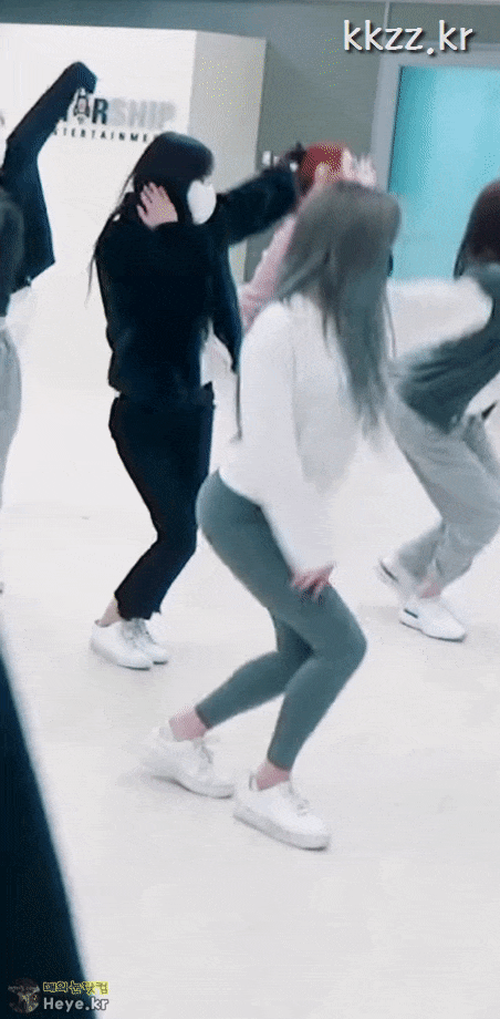 2247aa982651d54800bf951027a776f3_1625199278_4217.gif