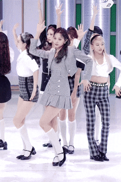 2890281357_SwuyJRIh_a2194025e0663c15aff0b176a56dfb13df9756a6.gif