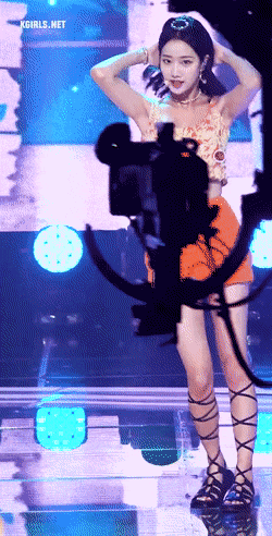 2890212192_lgcfRDWS_7d51d76930af931013063efe8dd57f06a1782c83.gif