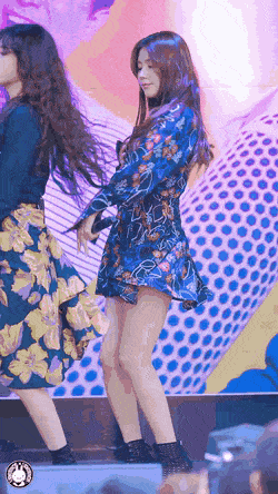 2728265113_AEjk3bI0_028ea988c268fdb31fceb7dd79cfc3ad82bf907b.gif