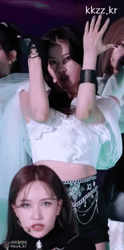 2728265203_pwPGHCjq_479fc4ee327265ced094cec7f31d7cc107ef6ae9.gif