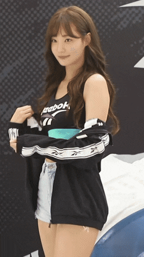 2890211702_1vfsXP7a_0e4b78e51039271db7605cd85057069015a0e8c6.gif