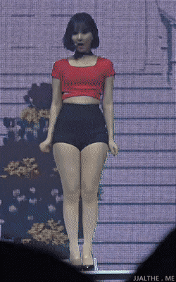 2890212192_67bC84lF_e98d1dc300a89f2ba0bda4e875ae8c7c67151c5b.gif