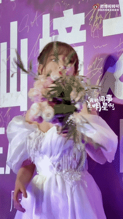 2890281413_WLEJe3XT_b87c0e0425268d7510fe405e9328cf61a372815a.gif