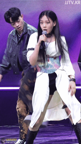 2890293879_gES0qaXK_a01c9bf410e0acf32c86e2ac2fb4de3ee348813c.gif