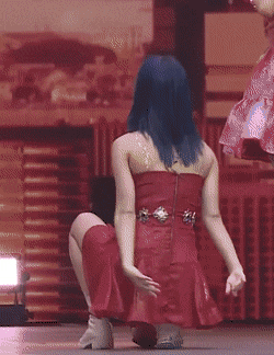 2890211989_FMvy1BlK_4043c29a730ce937be7efa38dfcd00b2ce47966f.gif