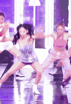 2728265167_oAyjtG6P_ad39a363345727b9187d94231f579f878aff4bbb.gif
