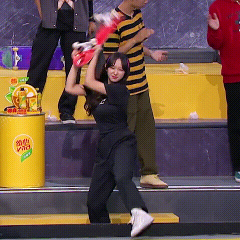 cd05fa31770df8921a48f60ae00828fd_1629370327_421.gif