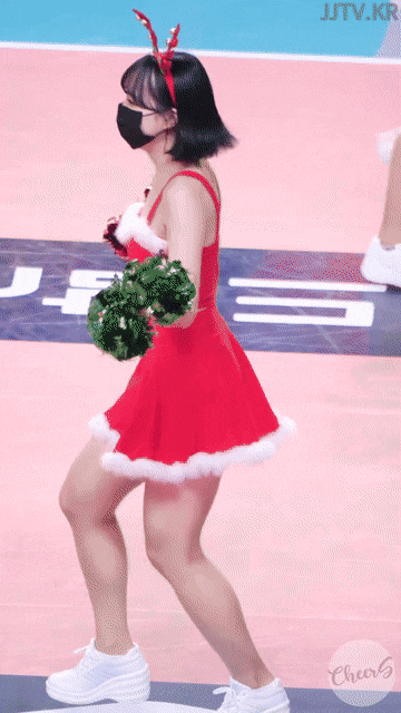 1b0bfbbaac827997c5dfc5b7c8e376e1_1639805940_49.gif