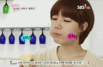 166dcd37f7d093b29b86b6128ee411c8_1640096435_9601.gif
