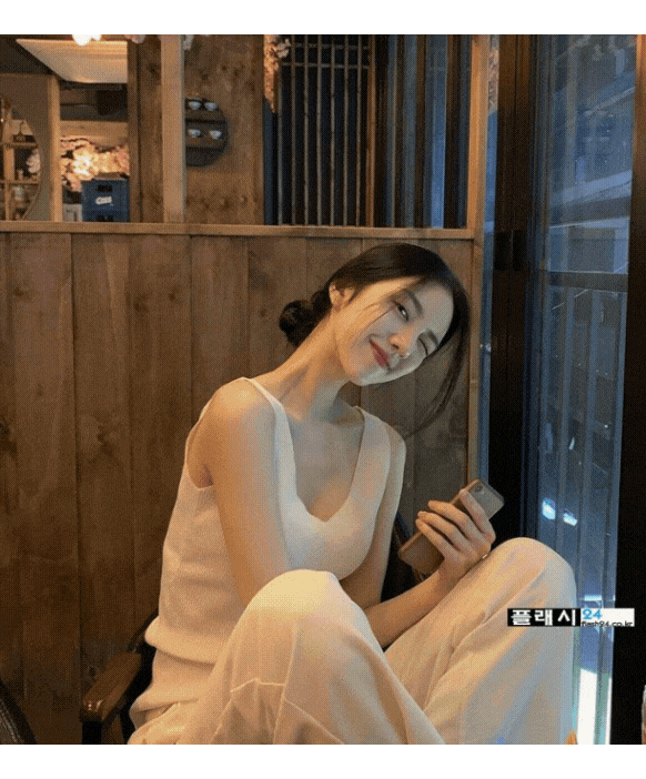    배우 김예린      