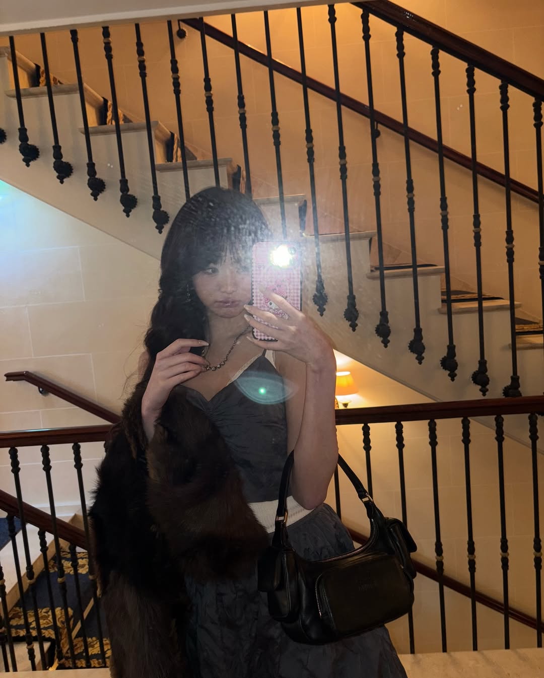 559693809_18077425889587664_6826665008433847133_n.jpg 오늘자 아이브 장원영 인스타