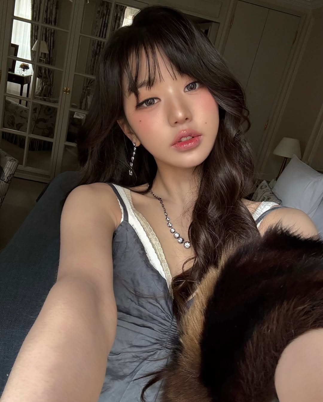 560448724_18077425901587664_8490212593845479584_n.jpg 오늘자 아이브 장원영 인스타