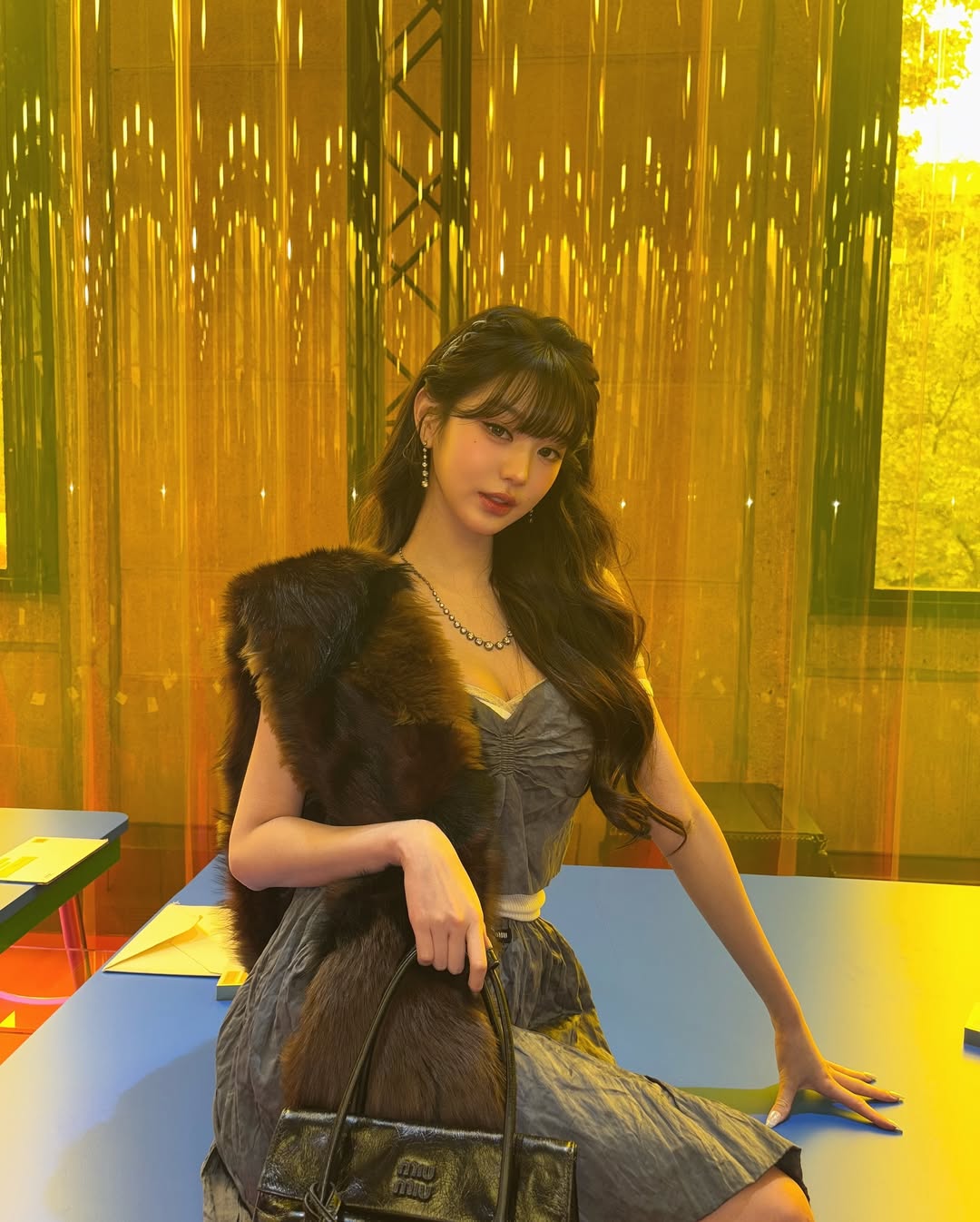 560650464_18077425796587664_3957965251561846864_n.jpg 오늘자 아이브 장원영 인스타