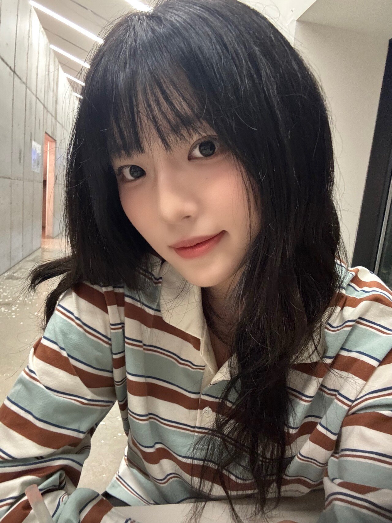 h1key_official_20251016_p_3744474962514200467_8_3744474951114076966.jpg 하이키 옐 일상사진