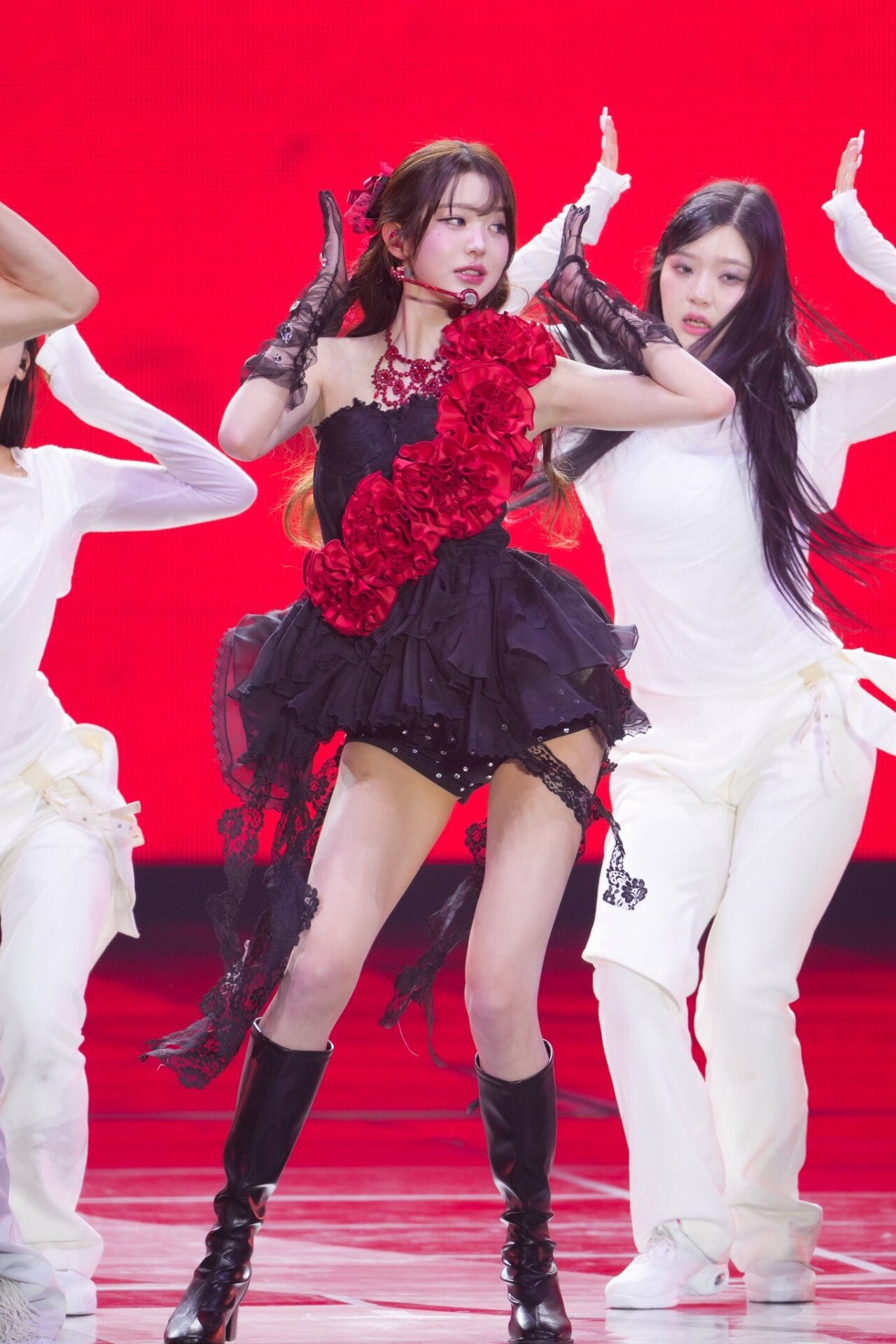 12.jpg 오늘자 아이브 월드투어 서울콘 장원영 고화질짤