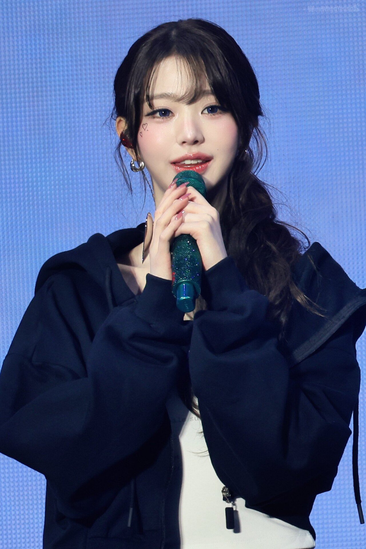 27.jpg 오늘자 아이브 월드투어 서울콘 장원영 고화질짤