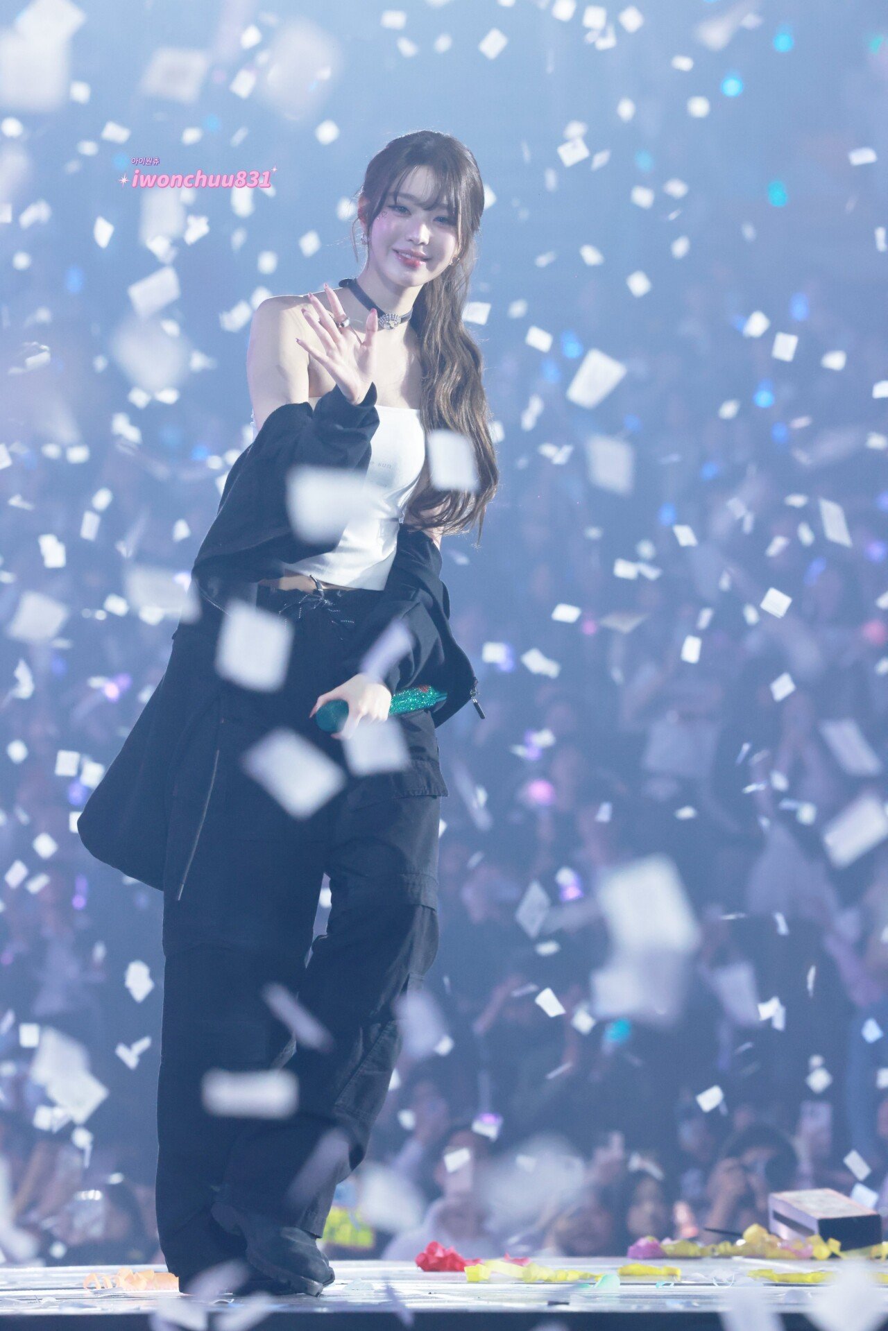 31.jpg 오늘자 아이브 월드투어 서울콘 장원영 고화질짤