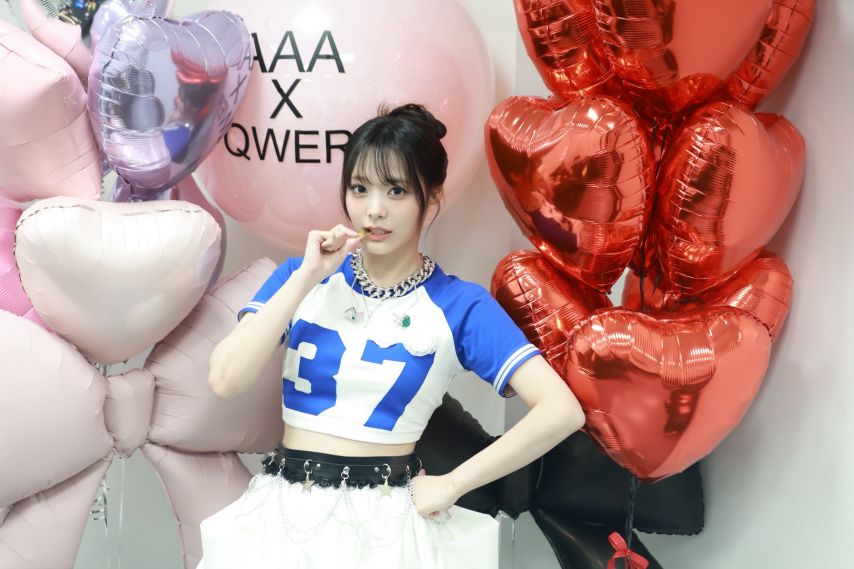 990471027_HsRlC6YG_ODKQSAELwqhW3U7e.jpg AAA x QWER