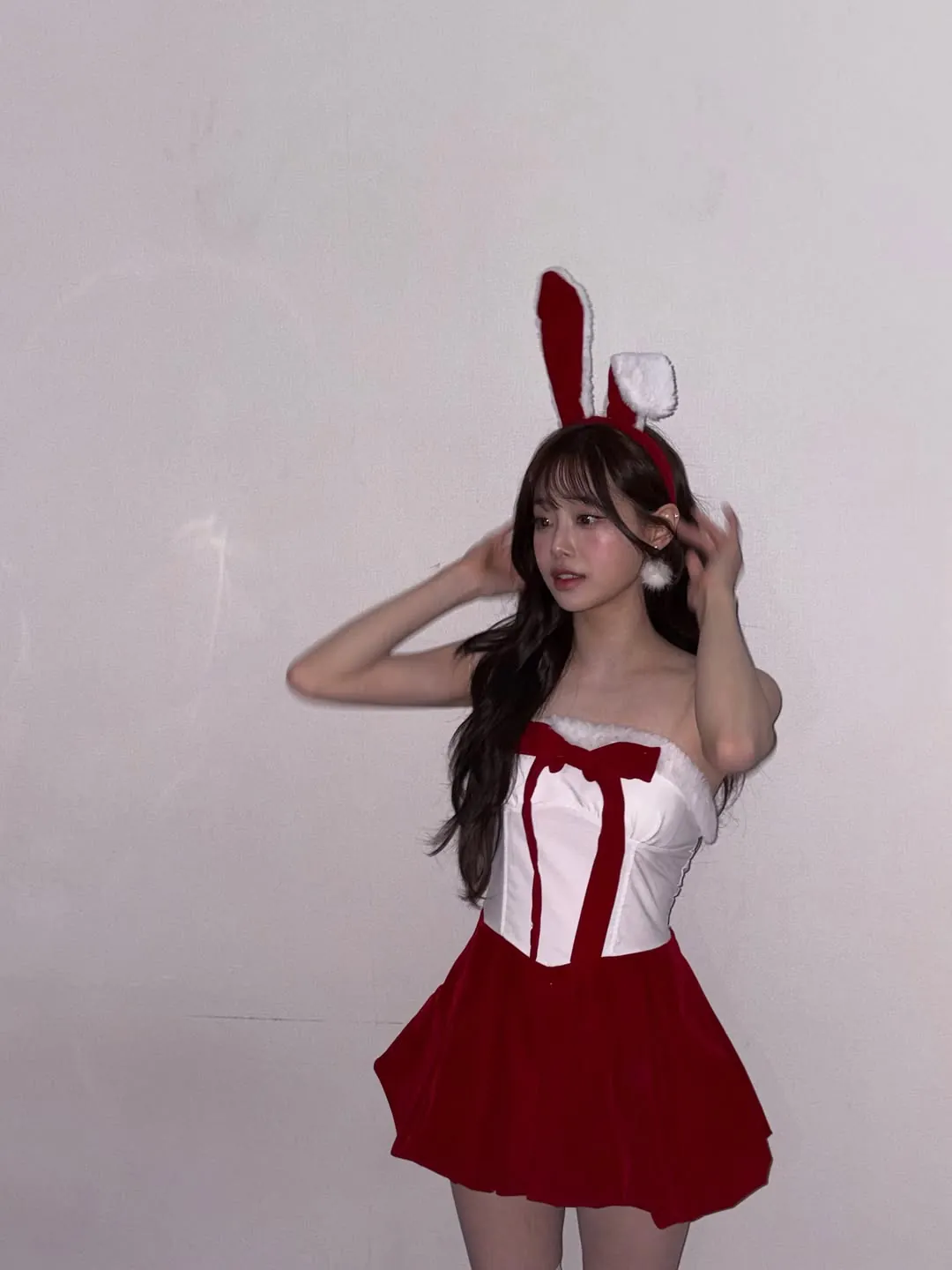 605370162_18012173822811255_7377788306838291375_n.jpg 츄 어제 놀토 바니걸 의상...gif